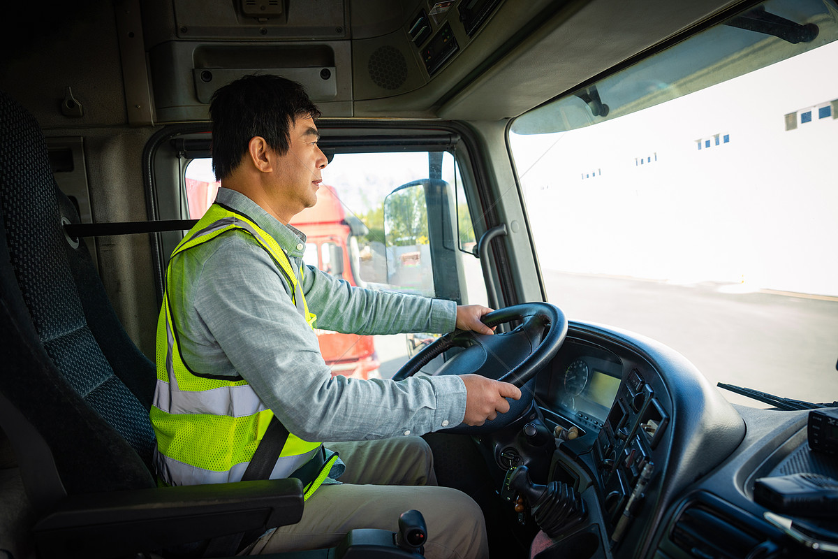 Ứng tuyển việc làm lái xe tải New Zealand visa 5 năm dành cho thợ máy diesel thu nhập cao quyền lợi tốt