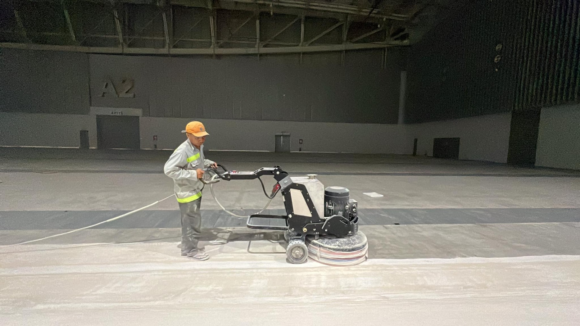 Tuyển dụng thợ xoa nền bê tông New Zealand lương 30 NZD mỗi giờ cho lao động ngành xây dựng có kinh nghiệm