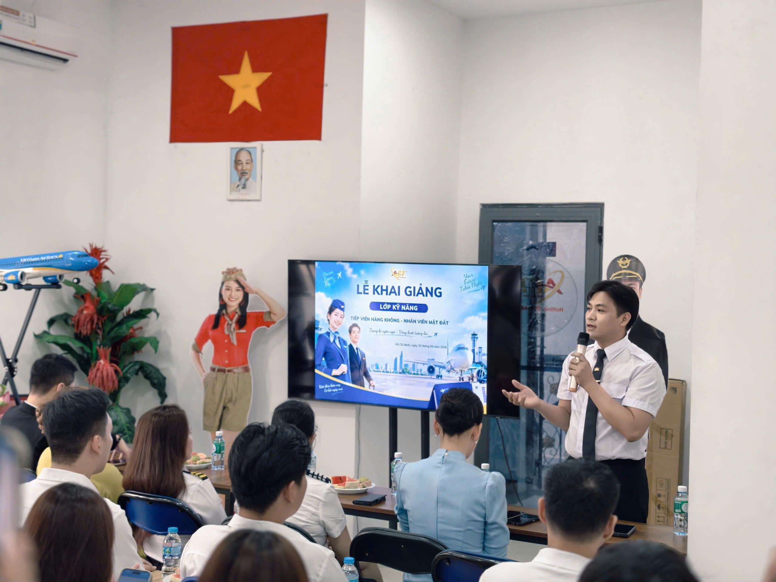 Công ty Giáo dục ATC tuyển dụng các vị trí ngành hàng không với mức lương vô cùng hấp dẫn 